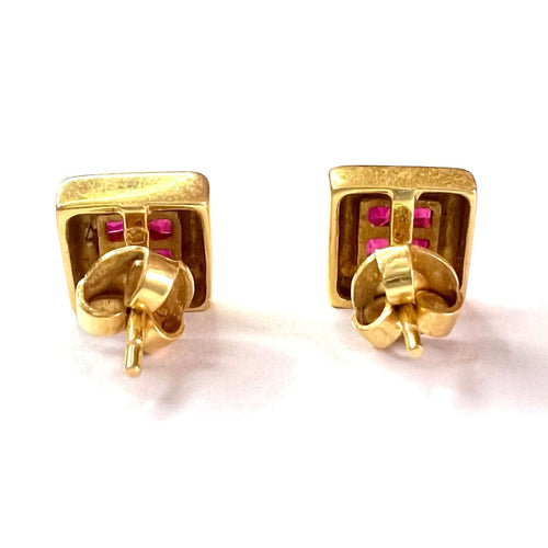 Boucles d'oreilles BOUCLES D'OREILLES CARREES RUBIS 58 Facettes Q913A