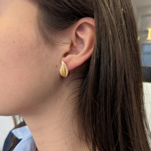 Boucles d'oreilles Boucles d'oreilles feuille en Or jaune 18 carats 58 Facettes 32681