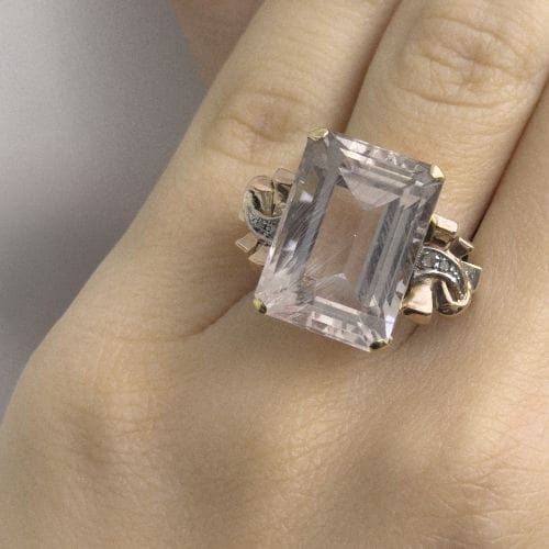 Bague 54 Bague en or trois pièces avec morganite et diamants 58 Facettes 37785