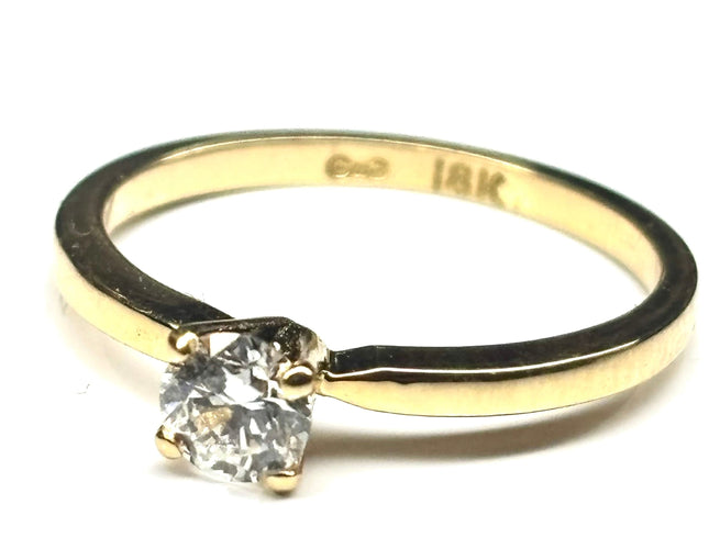 Bague 53.5 Bague solitaire en or jaune avec diamant taille brillant 58 Facettes E09