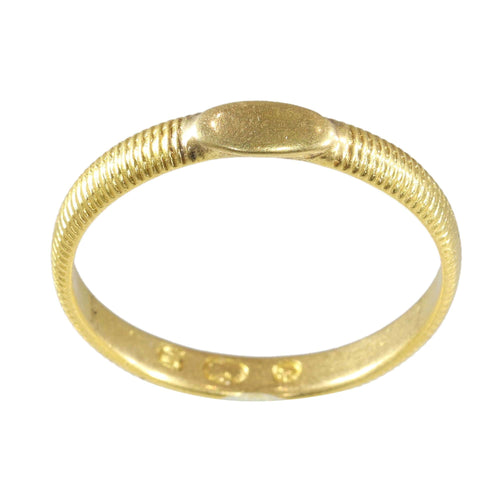 Verighetă din aur de 18 carate, către 1700 – Un inel cu un trecut bogat și promisiuni de viitor 