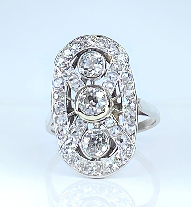 Bague 51 Bague platine et diamants, époque 1900 58 Facettes AB420