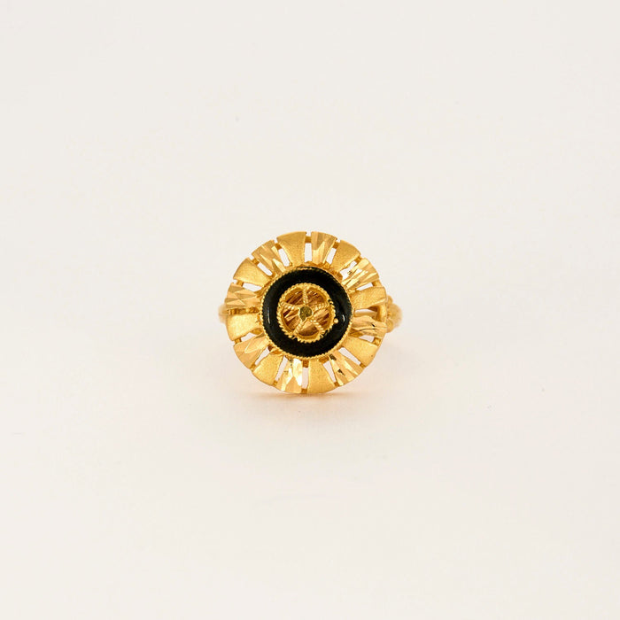 Yellow gold ring