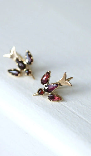 Boucles d'oreilles Dormeuses colombes grenats de Perpignan 58 Facettes