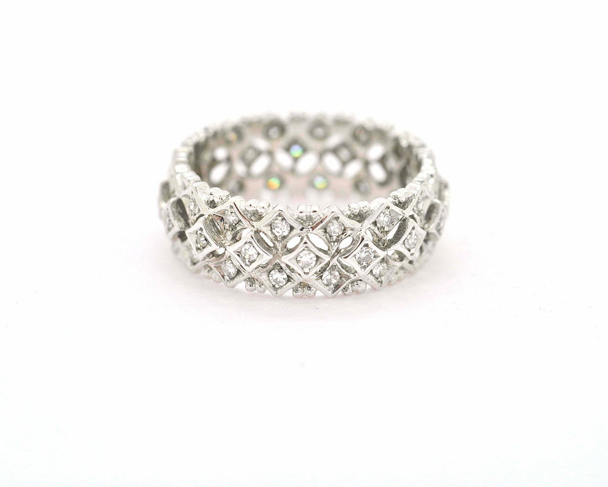 Bague Bague ajourée en or blanc et diamants 58 Facettes