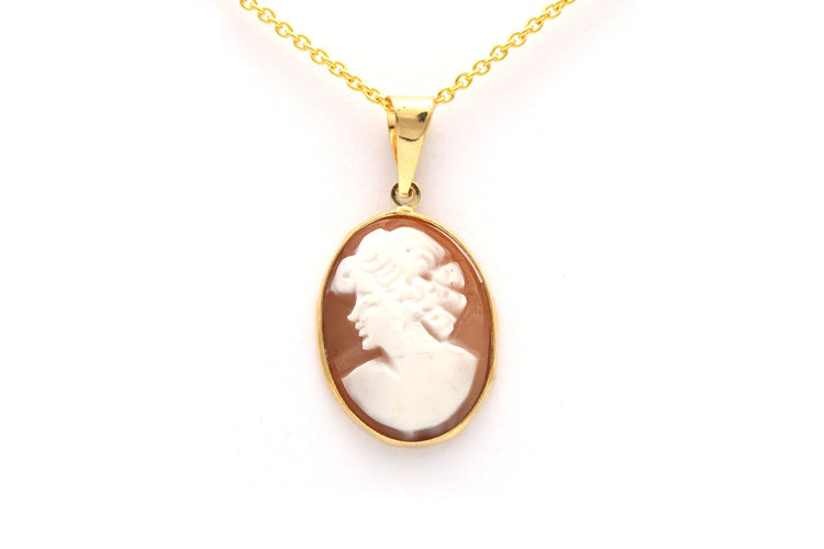 Pendentif Pendentif Années 70 en or jaune 18 carats serti d'un camée 58 Facettes B488