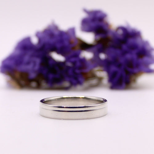 Bague 57 Alliance platine 58 Facettes