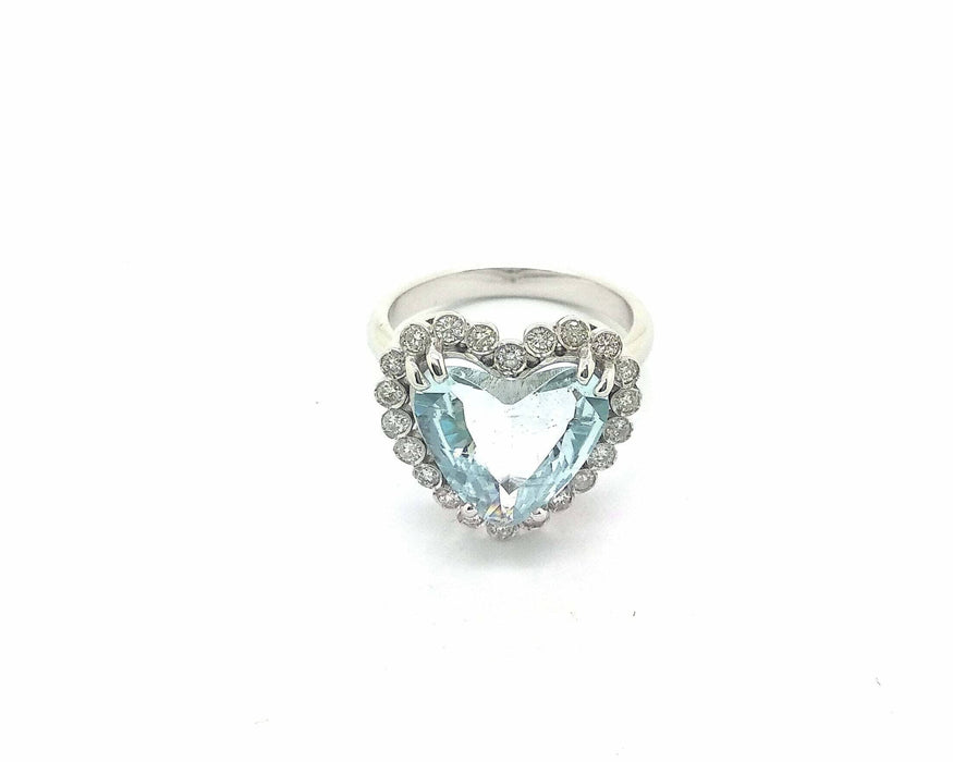 Bague Bague en or blanc avec aigue-marine et diamants 58 Facettes