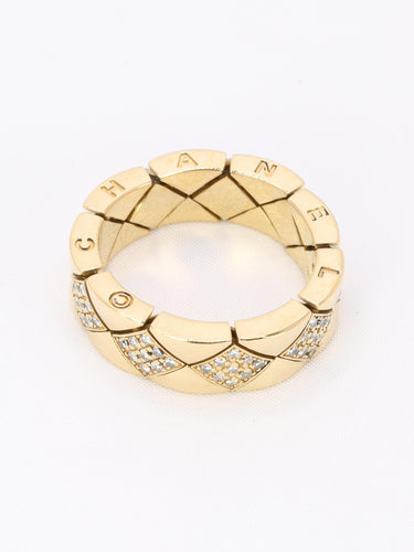 Bague 59 CHANEL Bague "Matelassé" vintage or jaune diamants 58 Facettes 1107.4