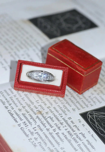 Bague 58 Bague Bandeau Diamants Art Deco sur Platine 58 Facettes