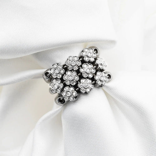 Bague Bague en maille souple en or blanc sertie de diamants (0,70 carat) 58 Facettes 17329