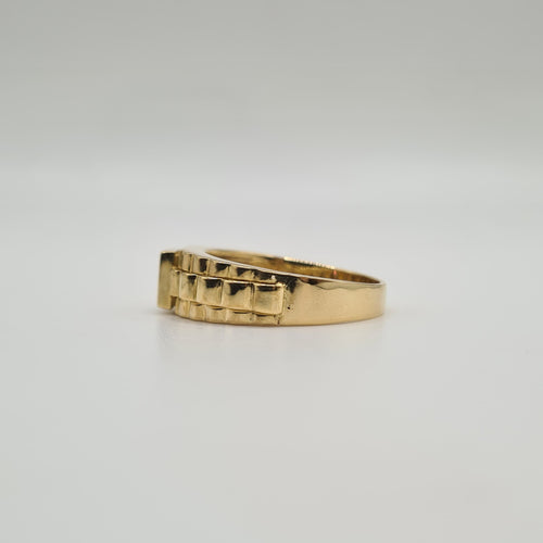 Bague 68 Bague or jaune sertie de diamants princesses 58 Facettes