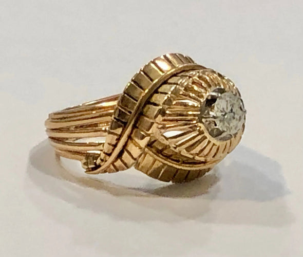 Bague 53 Bague tourbillon ancienne or jaune et diamant 58 Facettes