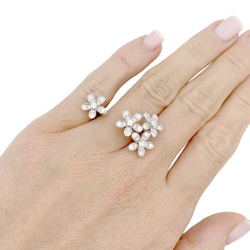 Bague 53 Bague Van Cleef & Arpels, "Socrate", or blanc et diamants. 58 Facettes 33556