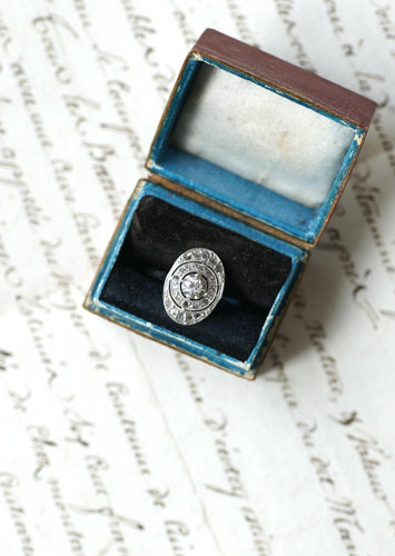 Bague 52 Bague Ovale Art Déco Diamants 58 Facettes