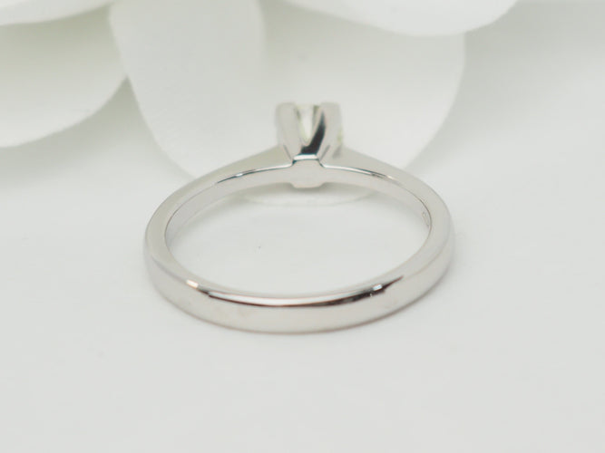 Bague 54 Bague solitaire en or blanc et diamant 0.41 ct 58 Facettes 31200