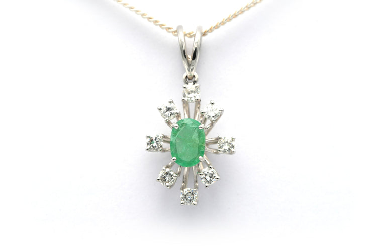 Pendentif Pendentif or blanc émeraude diamants 58 Facettes 20665