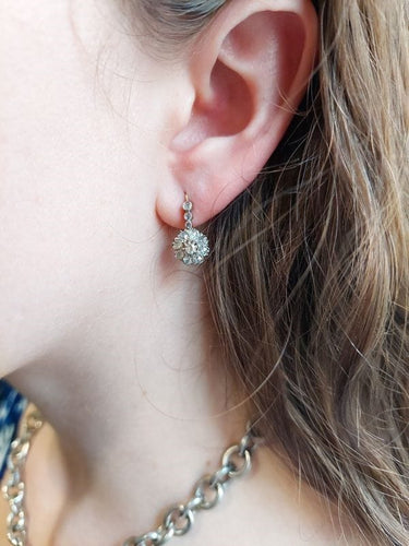 Boucles d'oreilles DORMEUSES BELLE EPOQUE DIAMANTS 58 Facettes 087661