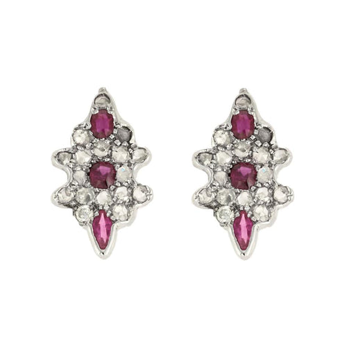 Boucles d'oreilles Boucles d'oreilles en or blanc diamants et rubis 58 Facettes LP782/16