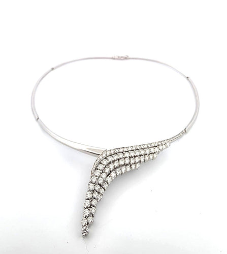 Collier Important collier en or blanc avec diamants 58 Facettes