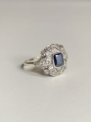 Bague 59 Bague Art Déco en or blanc et platine 58 Facettes