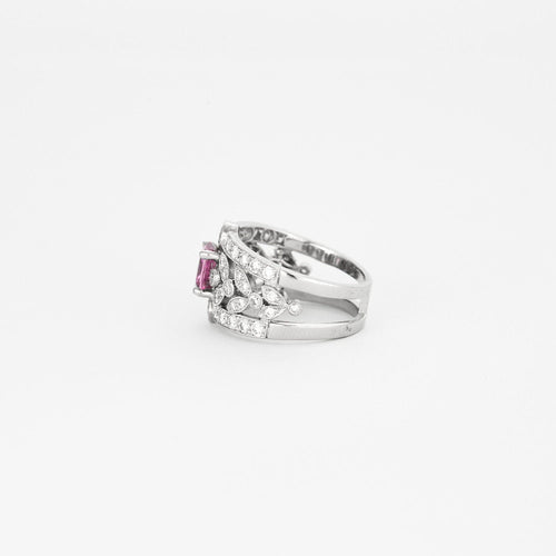 Bague 55 Bague bandeau en platine, saphir rose et diamants 58 Facettes