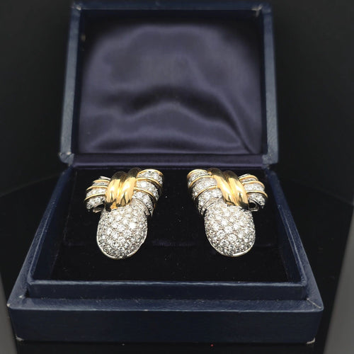 Boucles d'oreilles Boucles d'oreilles vintage années 80 en or jaune avec diamants 58 Facettes 60737