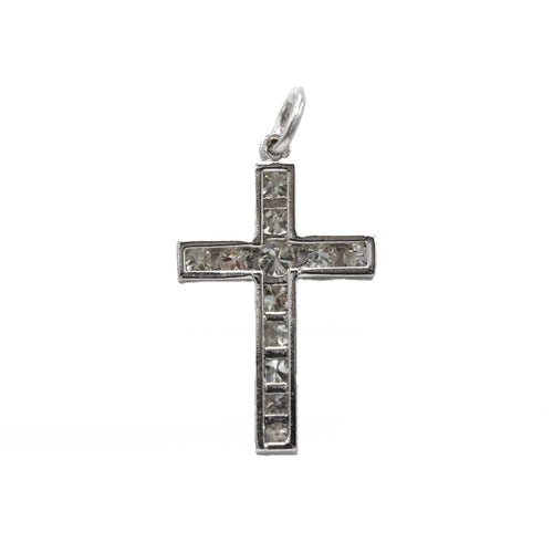 Pendentif Pendentif Croix - Or & Diamants 58 Facettes 250148R