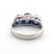 Bague 56 Bague en platine avec saphirs et diamants 58 Facettes