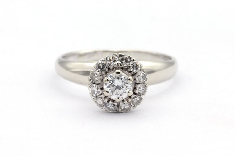 Bague 53 Bague contemporaine en or blanc sertie de diamants 58 Facettes 19665