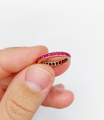 Vigselring amerikansk Art Deco roséguld, syntetiska kalibrerade rubiner 