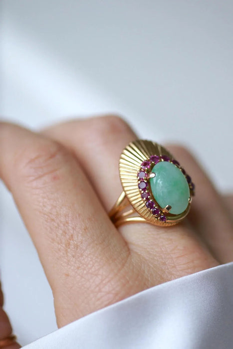 Yellow gold jade ruby cocktail ring