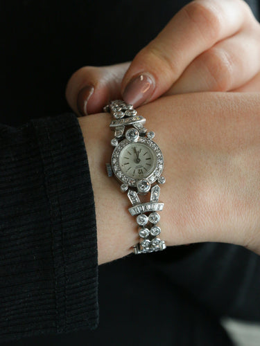 Montre Montre Art Deco or blanc platine diamants 58 Facettes 1088.1