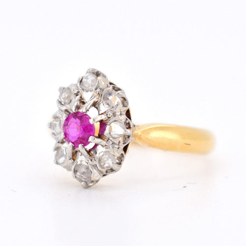 Bague 48 Bague Marguerite Ancienne Or 18 Carats, Diamants et Rubis - Circa 1900 58 Facettes 300-1