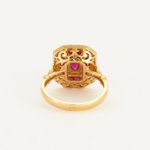 Ruby and diamond ring in yellow gold