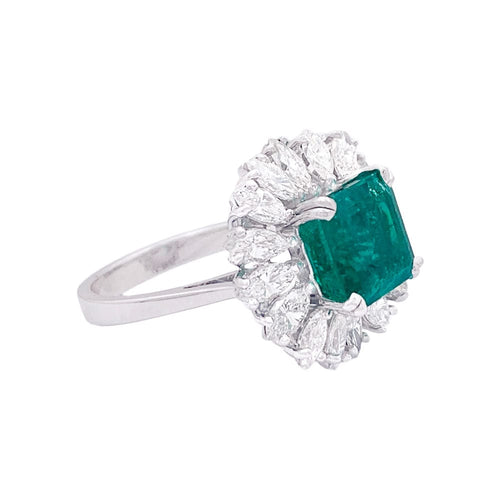 Bague 53 Bague or blanc, diamants, émeraude. 58 Facettes 33994