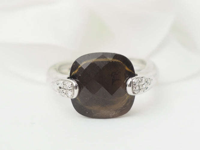 Anel em ouro branco, quartzo fumado e diamantes 