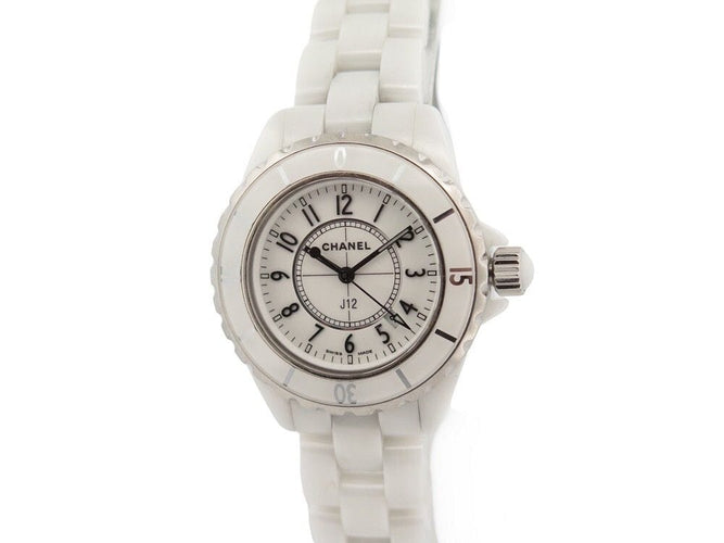 Montre montre CHANEL j12 33 mm en ceramique blanche quartz 58 Facettes 259477