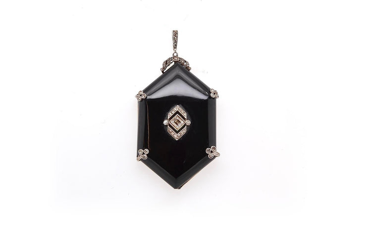 Collier Collier pendentif 1920 onyx et diamants 58 Facettes 24854