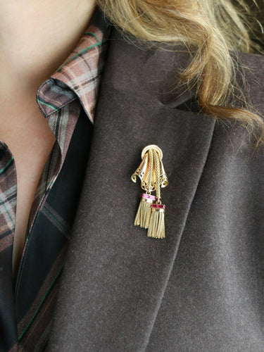 Broche Broche passementerie or jaune rubis calibrés 58 Facettes 1159.3