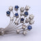 Broche BROCHE EN OR BLANC 18KT - SAPHIRS ET DIAMANTS 58 Facettes