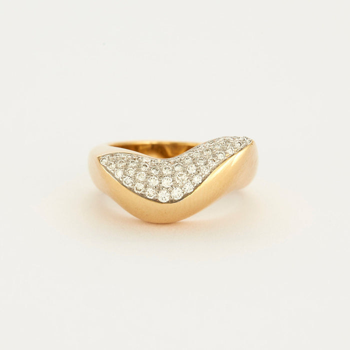 Pavé-Diamantring aus Gelbgold
