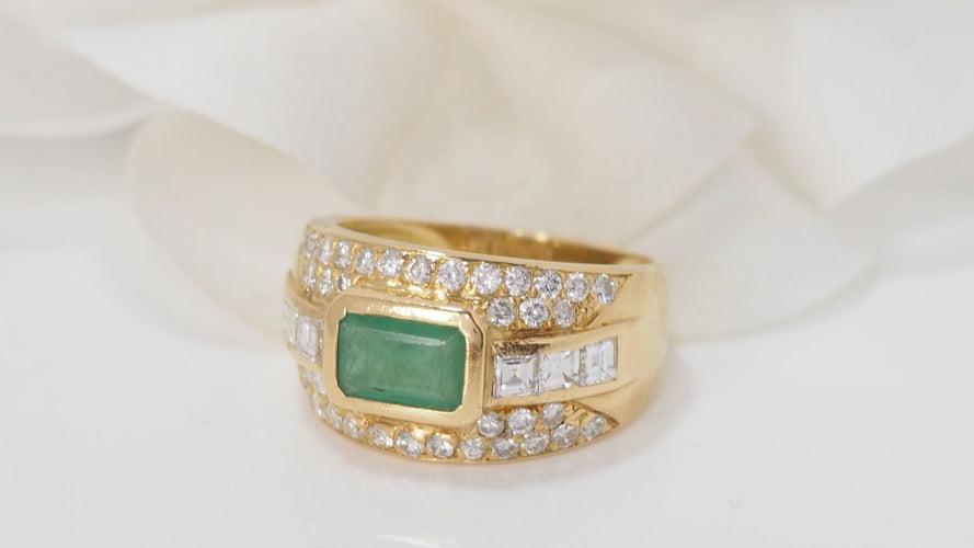 Bague 52 Bague Jonc en or jaune, émeraude et diamants 58 Facettes 31317