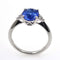 Bague Bague en or blanc tanzanite et diamant. 58 Facettes 57410353