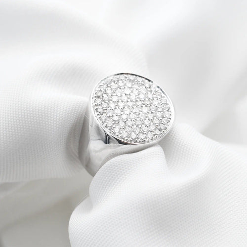 Bague Bague en or blanc pavée de diamants 58 Facettes