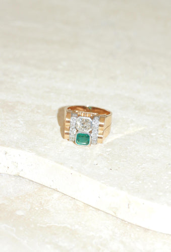 Bague 62 Bague Tank émeraude colombienne et diamants vers 1935 58 Facettes