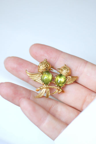 Broche Broche Oiseaux or jaune, péridots - années 60 58 Facettes