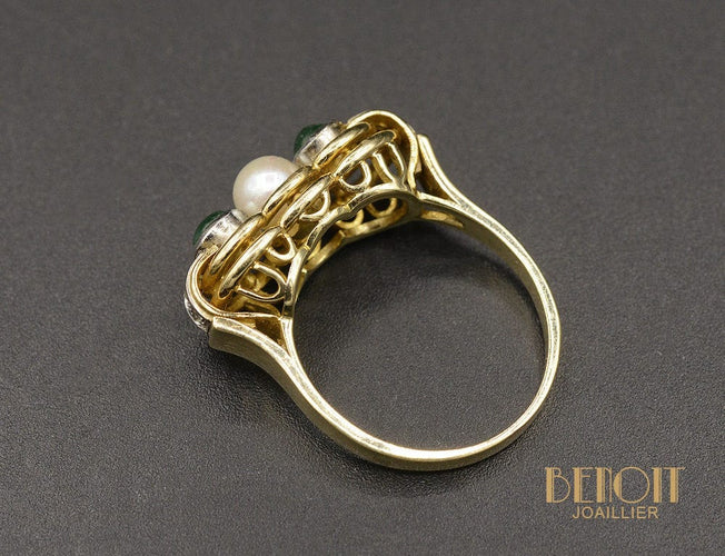 Bague 56.5 Bague Jarretière émeraudes perle 58 Facettes A9703