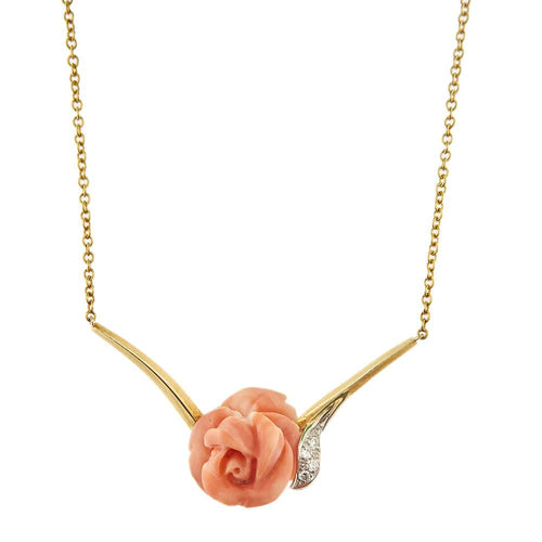 Collier Collier avec rose corail et diamants 58 Facettes 28810