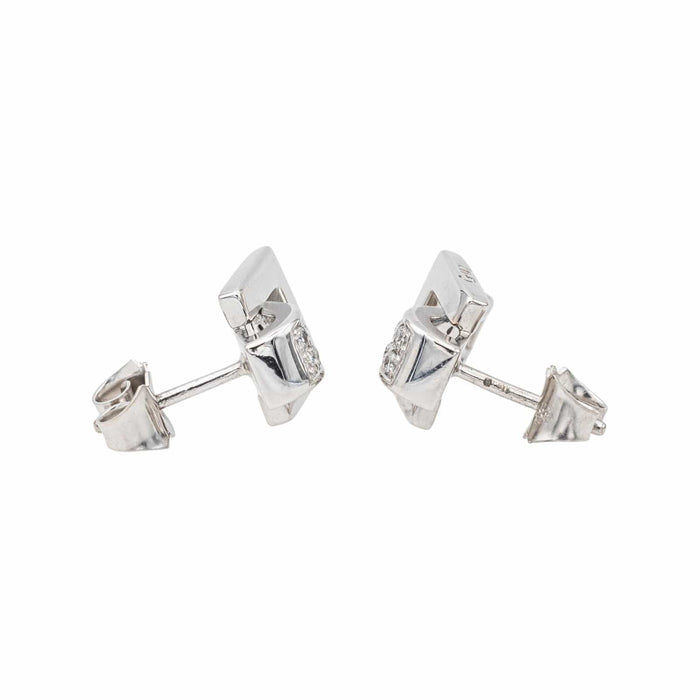 Boucles d'oreilles Guy Laroche Boucles d'oreilles Puces Or blanc Diamant 58 Facettes 3641116CN